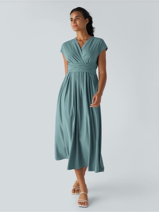 HALARA Dresses & Skirts - NWT HALARA Breezeful Midi Casual Dress Stone Blue Size XL